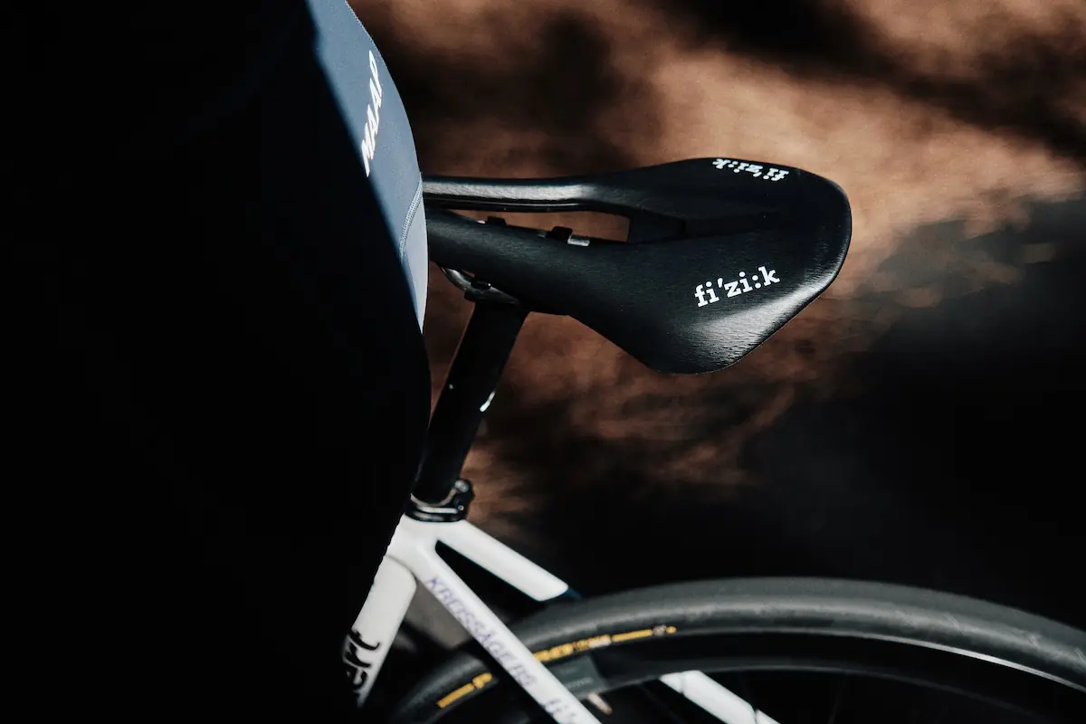 Fizik Argo R1 Light 02