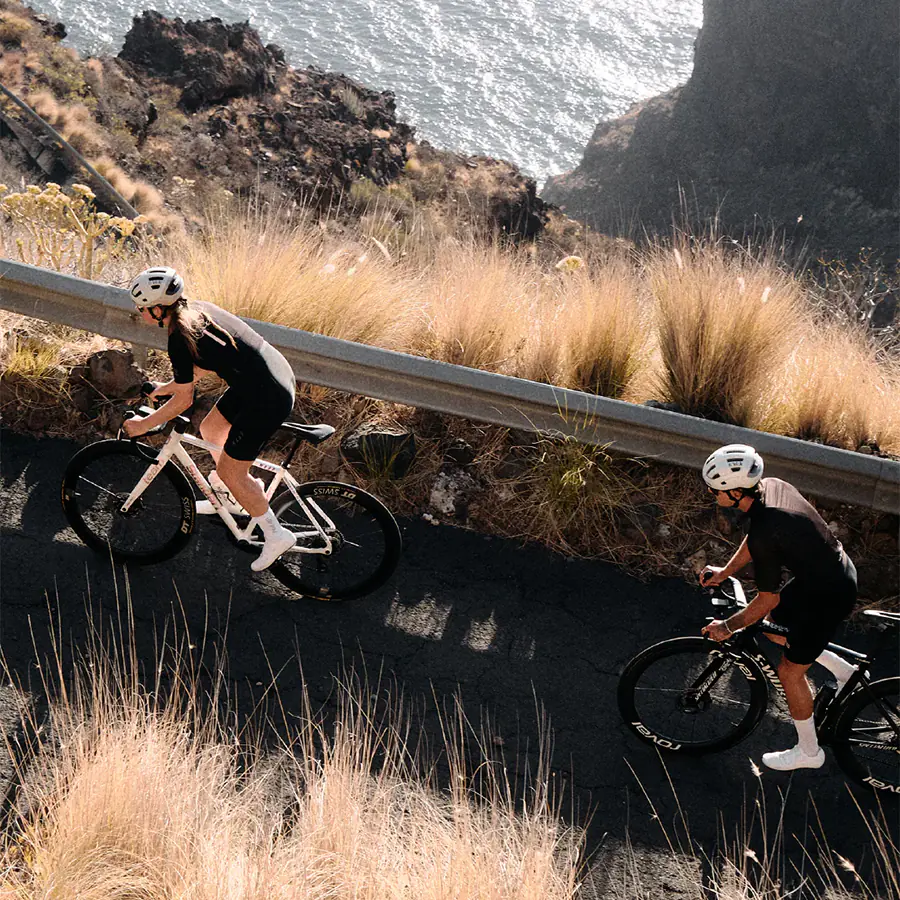 Fizik R1 Light Range Image01