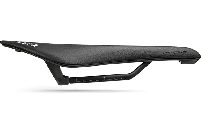 70E3Y00A0E000 2 Fizik Arione R1 Light 135 Racing Saddle