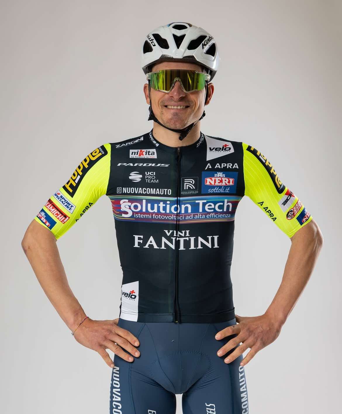 新城幸也の新所属チーム、新チーム名とチームキット発表 「弱虫