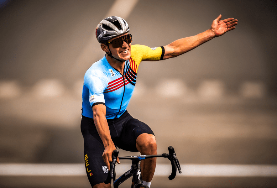BIORACER EPIC FULL BREEZE ロードレース　エアロスーツ ビオレーサーの新型エアロスーツ「EPIC FULL BREEZE AEROSUIT